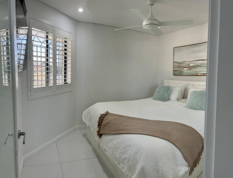 Bondi Beach Waves Beachfront Apartment Sidney Exterior foto