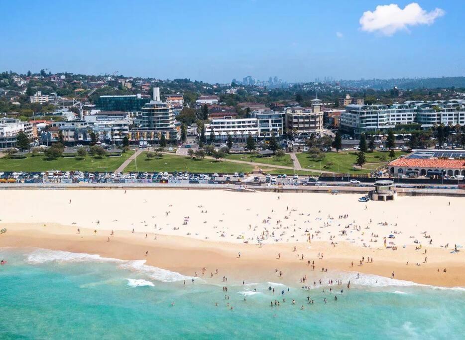 Bondi Beach Waves Beachfront Apartment Sidney Exterior foto