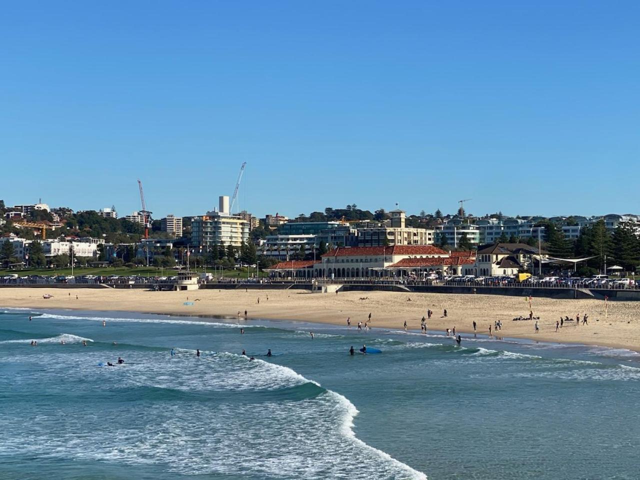 Bondi Beach Waves Beachfront Apartment Sidney Exterior foto